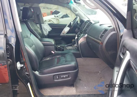 2013 Toyota Land Cruiser V8 from USA, damaged, VIN JTMHY7AJ4D4009634